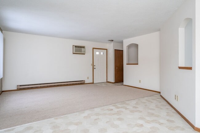 Interior Photo - Woodcrest Townhomes