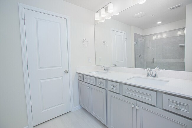 Building Photo - 14310 Sapelo Beach Dr