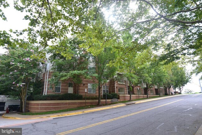 Building Photo - 9490 Virginia Center Blvd