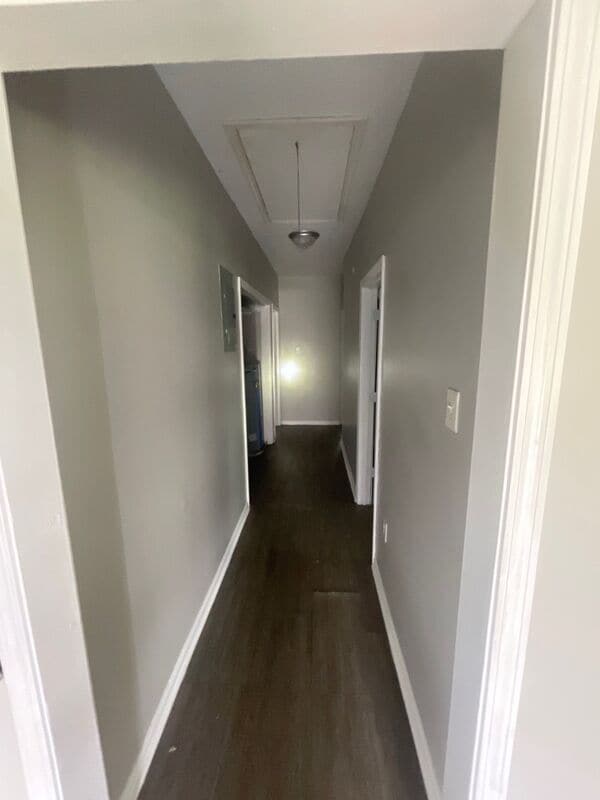 Building Photo - 137 Sivley Ave
