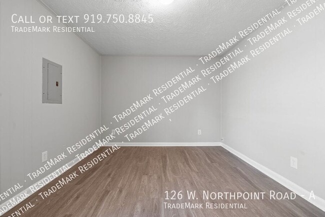 Building Photo - 126 W Northpoint Rd