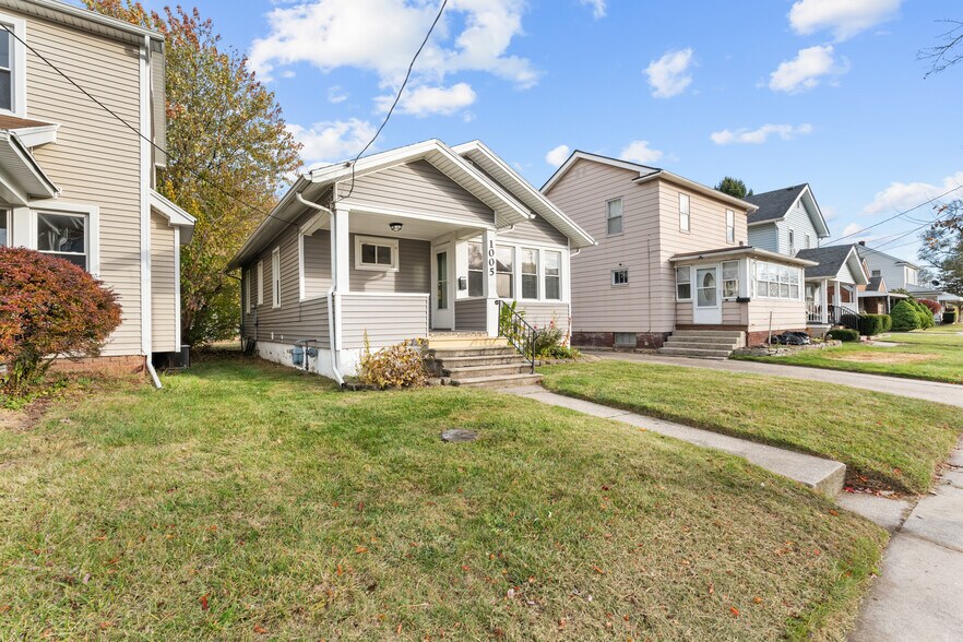 Building Photo - 1005 Woodsdale Ave