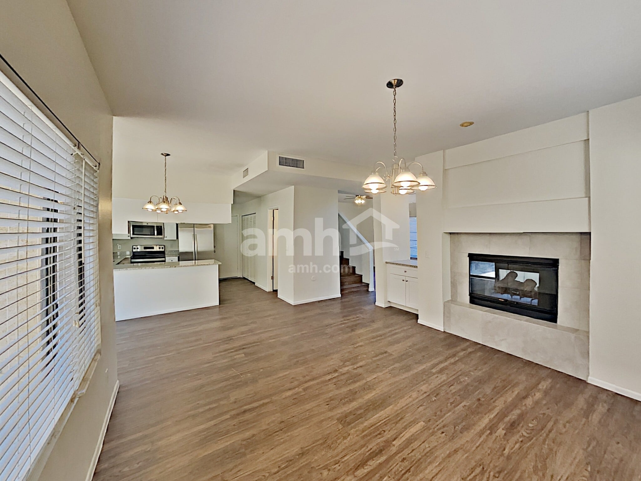 Building Photo - 1345 N Brittany Ln