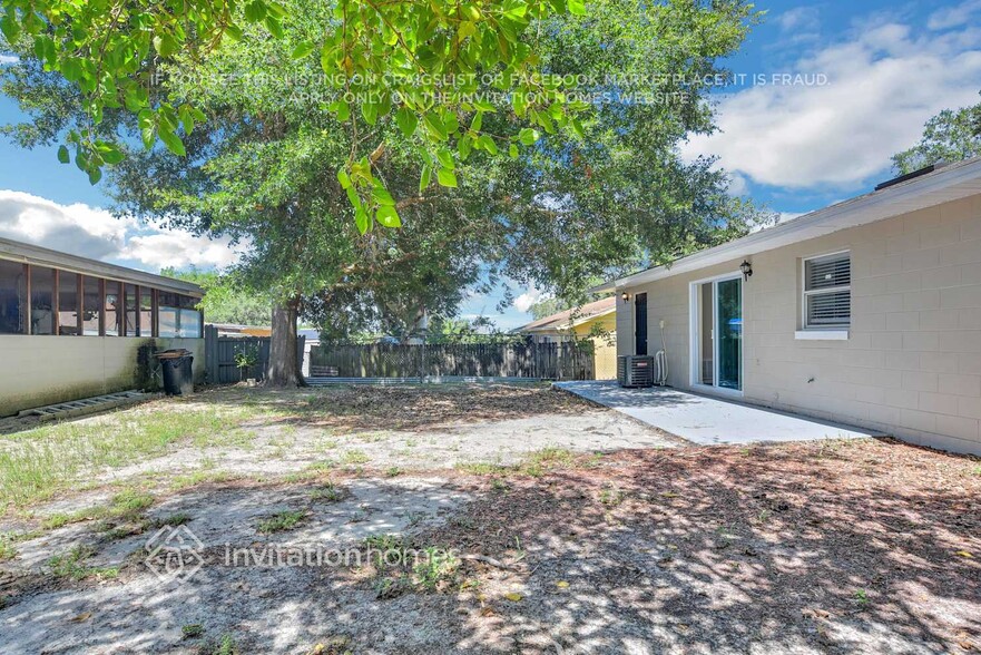 Building Photo - 320 Apopka Hills Cir