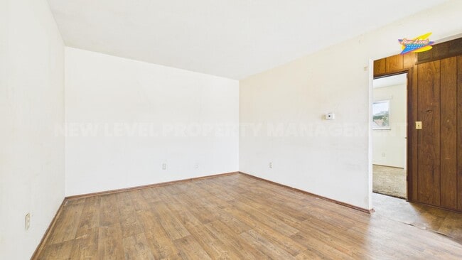 Building Photo - 2952 S Bunker Hl Dr