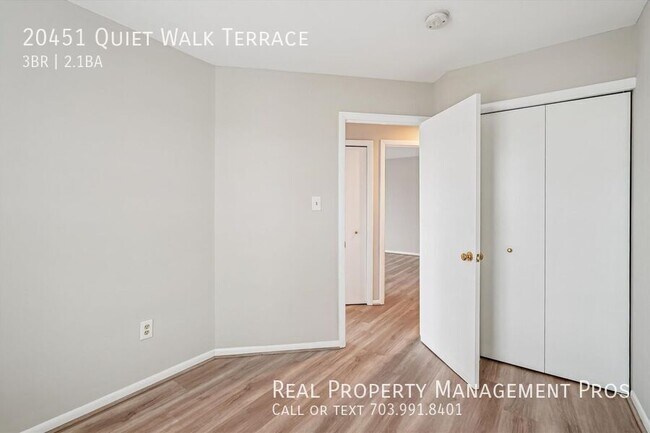 Building Photo - 20451 Quiet Walk Terrace