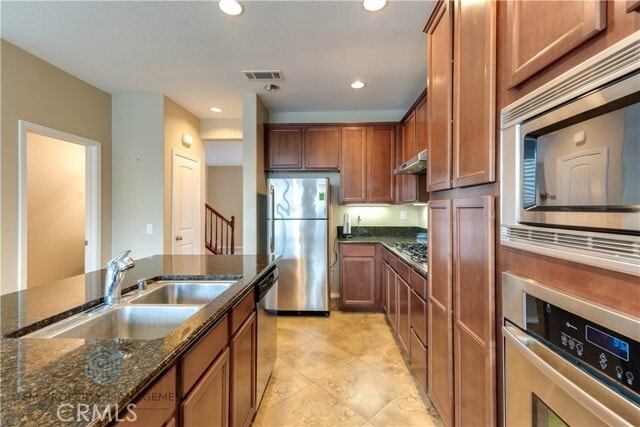 Building Photo - 314 W Pebble Creek Ln