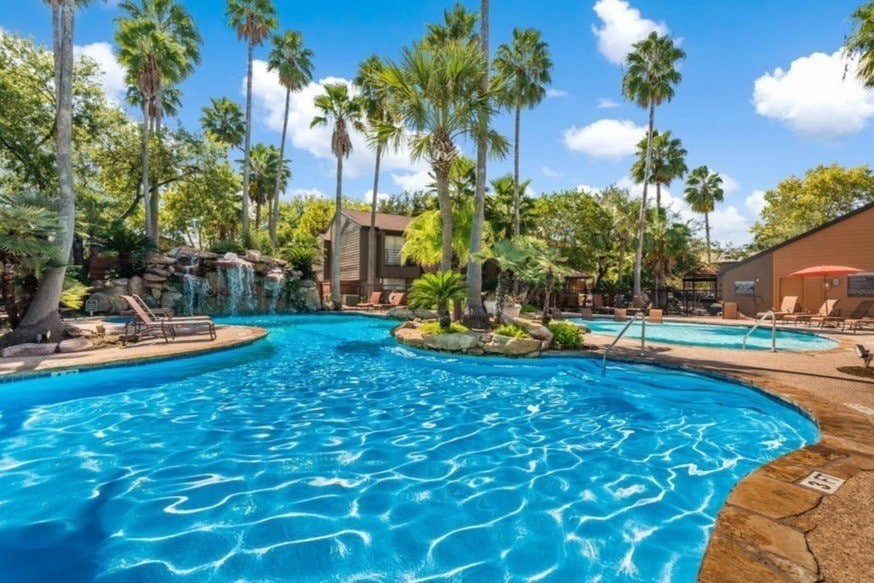 Ashford Cove 10925 Briar Forest Dr Houston TX 77042 Apartment Finder