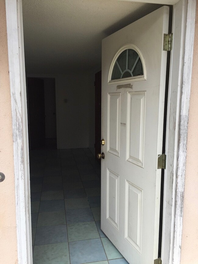 Building Photo - 6835 Trigo Rd