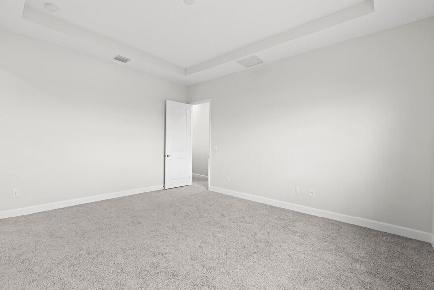 Building Photo - 13548 Spruce Pine Dr
