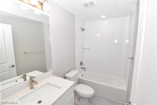 Building Photo - 3718 Donahue Ave