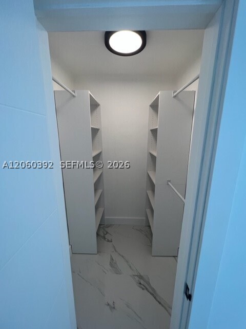 Building Photo - 4250 SW 67th Ave