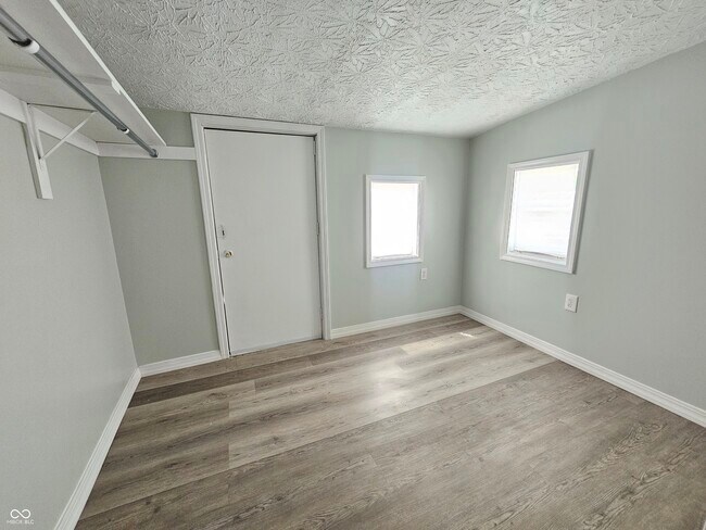 Building Photo - 2530 Lincoln St