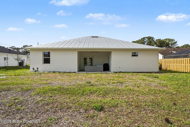 Building Photo - 1444 Seeley Cir NW