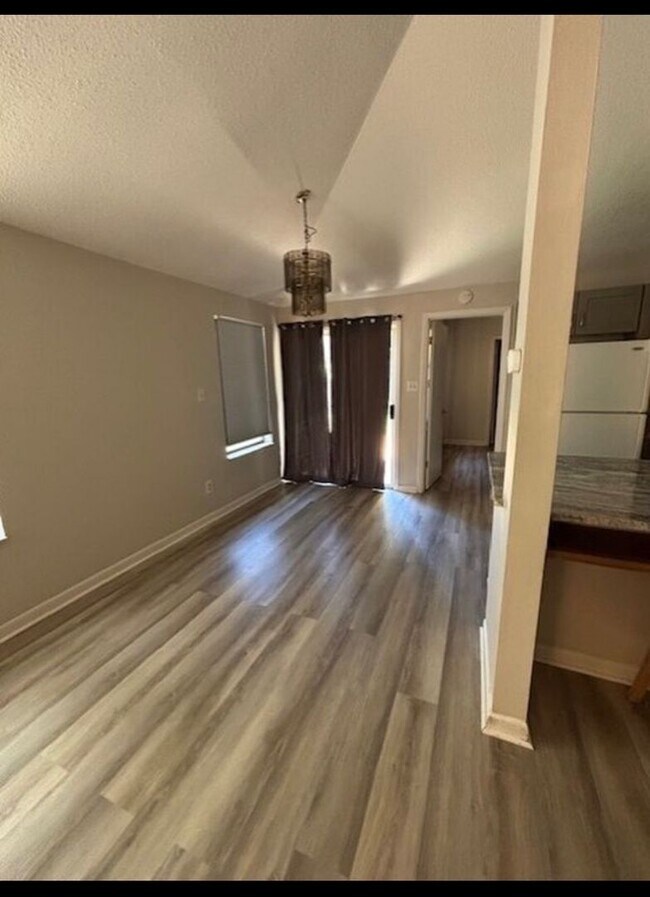 Building Photo - Affordable Living with Comfort & Convenience