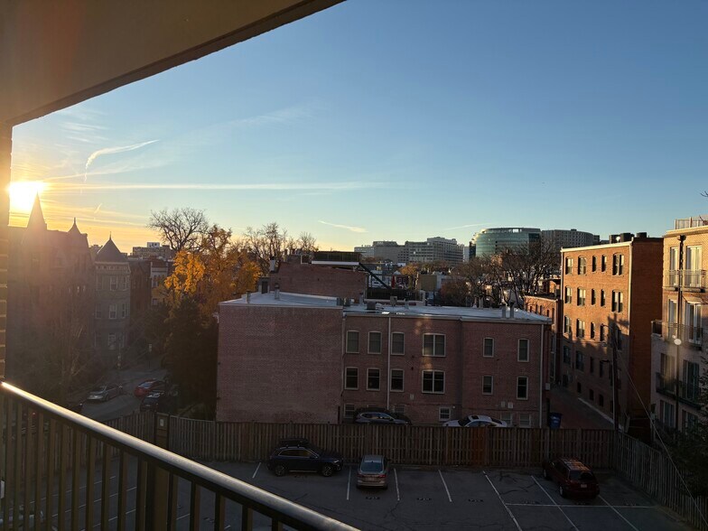 Building Photo - 1816 New Hampshire Ave NW