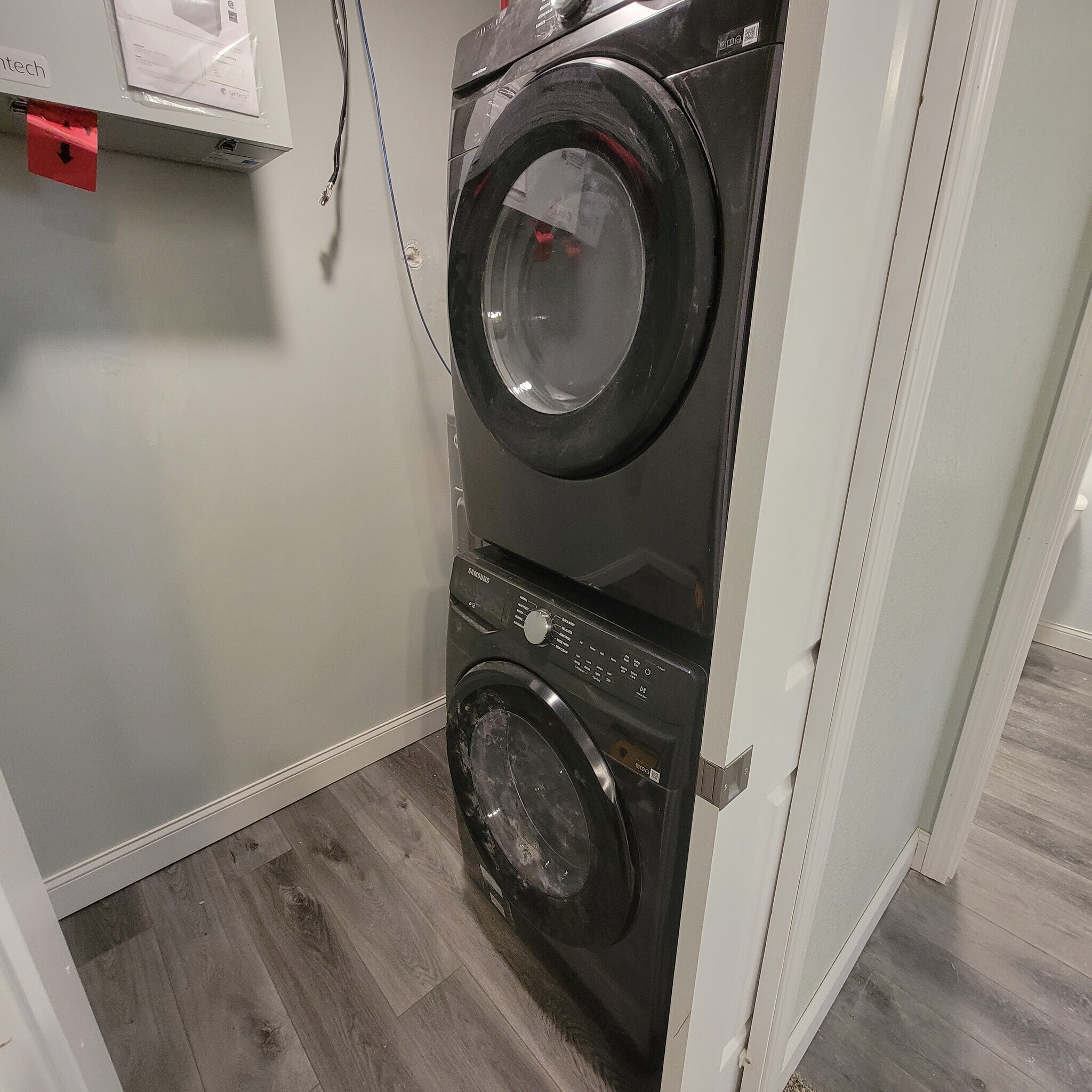 Washer/Dryer - 1531 Cloquet Ave