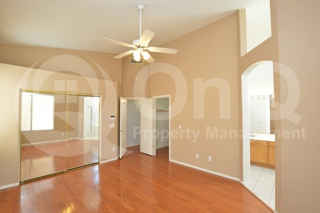 Building Photo - 5463 W Venus Way
