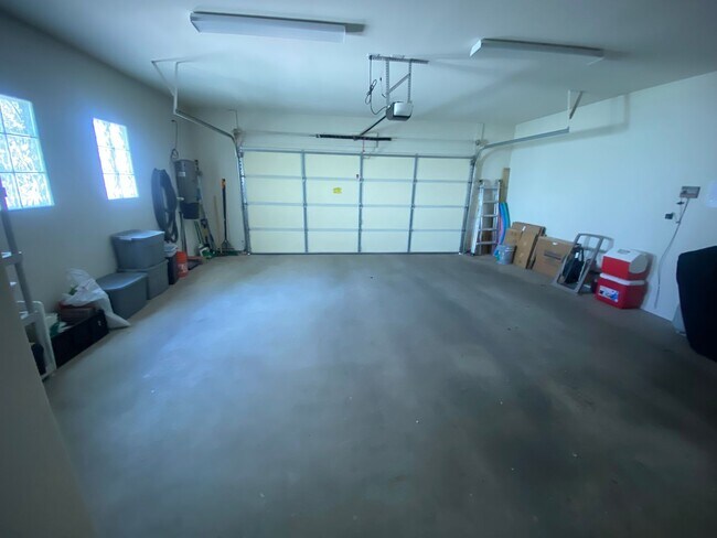 Building Photo - Beautiful Fully Furnished Home for rent in the Boulders on the Green