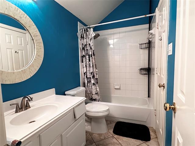 Building Photo - 4516 Avebury Dr