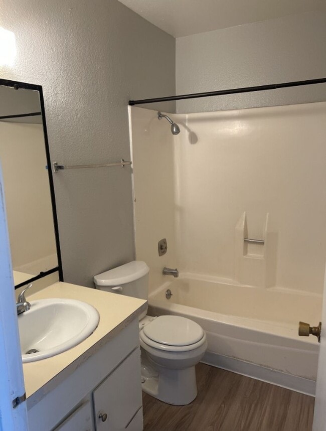 Building Photo - 10752 E Exposition Ave