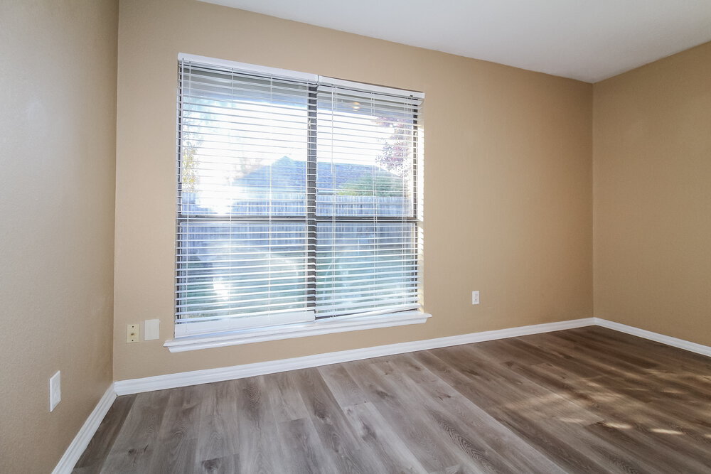 Building Photo - 3713 Shannon Dr