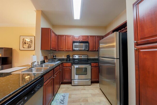 Primary Photo - 7575 Kirby Dr
