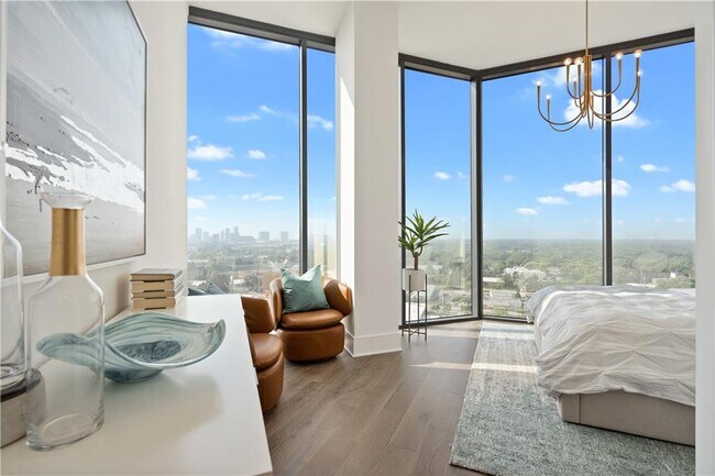 Building Photo - 788 West Marietta St NW