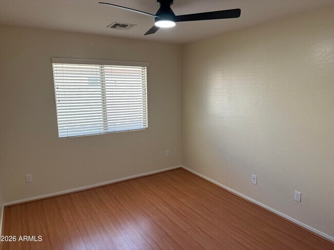 Building Photo - 9630 W Reno View Dr