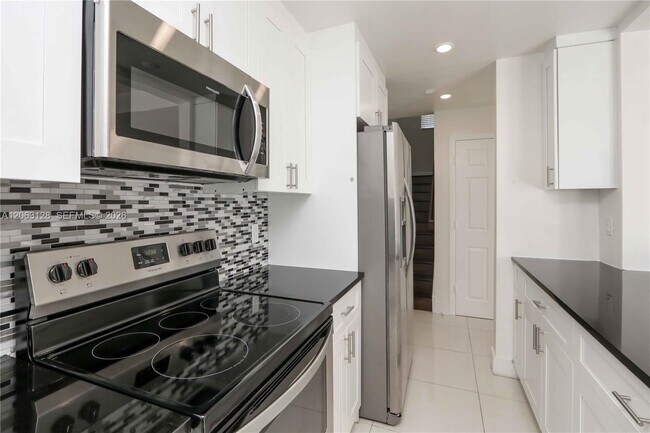 Building Photo - 26181 SW 135th Ct