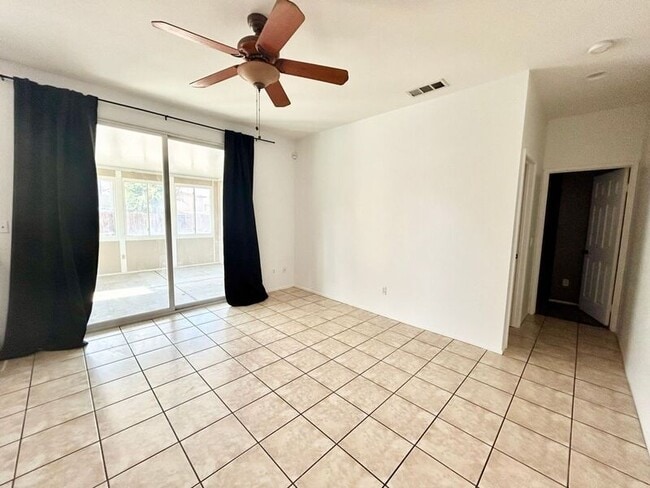 Building Photo - 15624 Choctaw Ct
