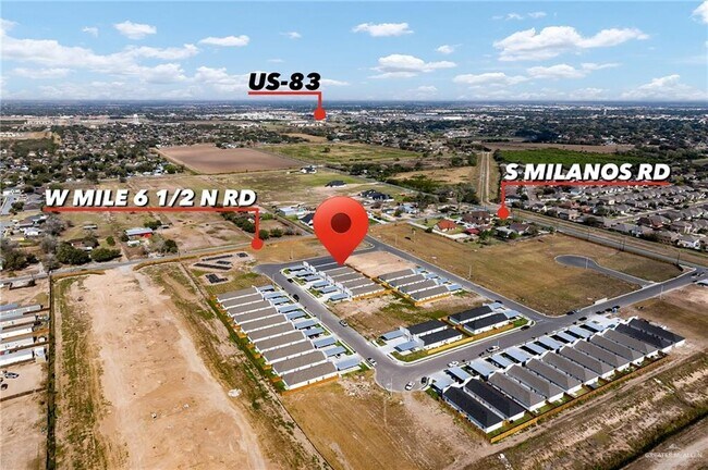 Building Photo - 17 Beverly Ave