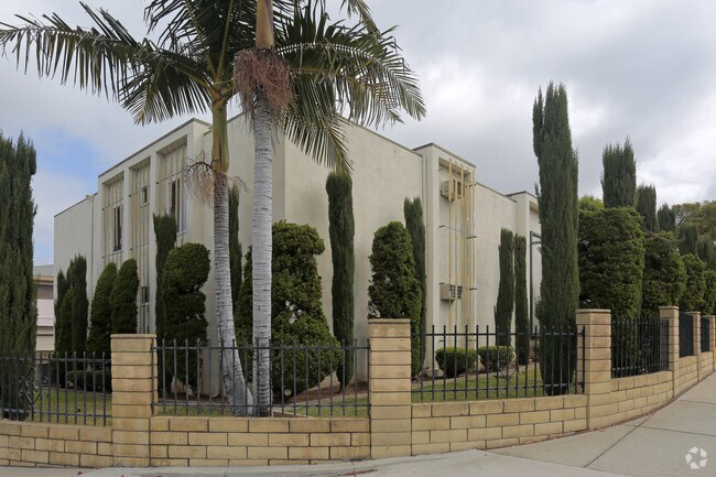 Primary Photo - 15959 Imperial Hwy