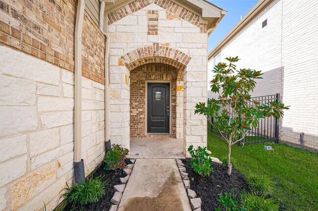 Building Photo - 1001 Laguna Cv Dr