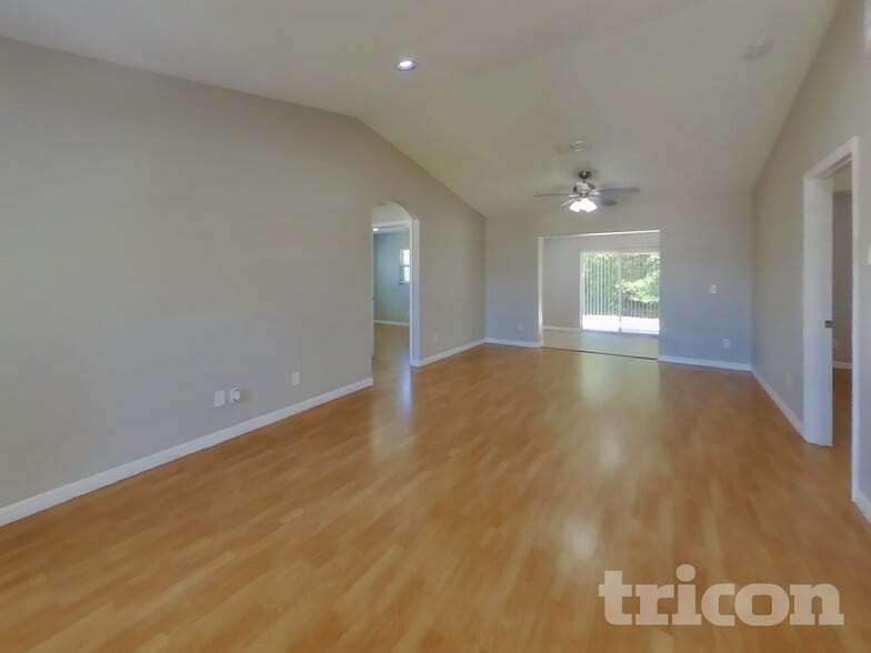 Building Photo - 2305 Cutler Ct