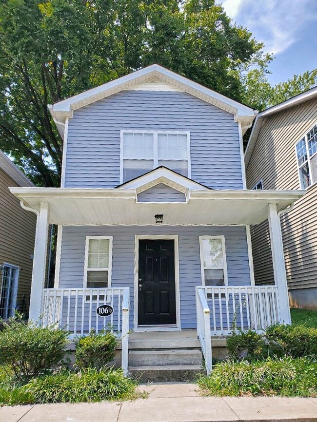 Primary Photo - Pet Friendly Two Bedroom!