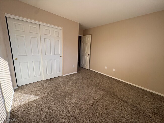 Building Photo - 182 Rusty Plank Ave