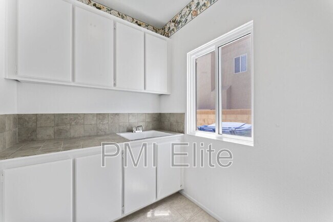 Building Photo - 2814 Caruso Ln