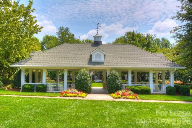 Building Photo - 17905 Delmas Dr