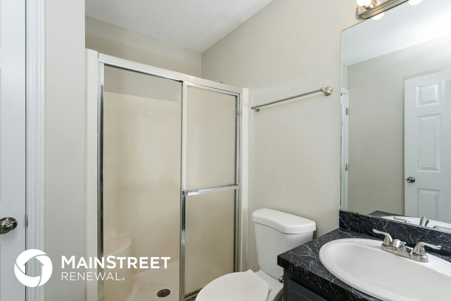 Building Photo - 395 Ashley Blvd