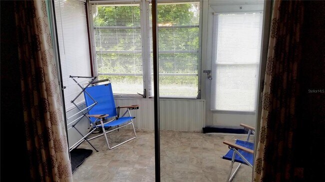 Building Photo - 1801 Restful Dr