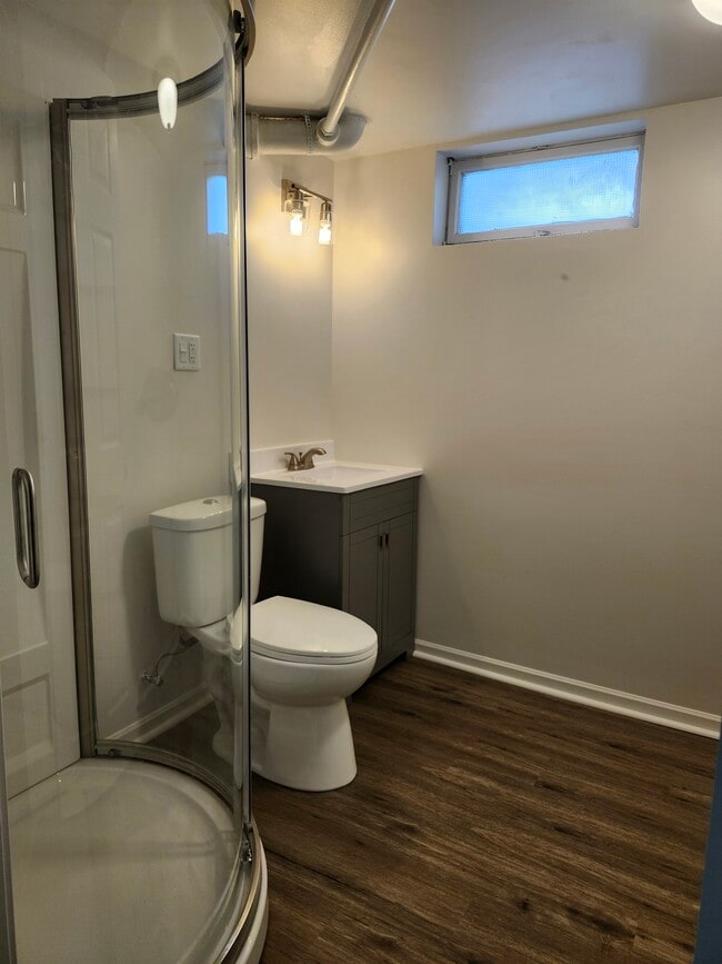 Building Photo - 6618 South Dr