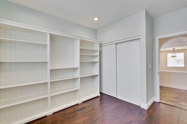 Building Photo - Luxury 5BR North San Jose Home | 2,680 Sq. Ft. | Minutes to BART, Levi's Stadium & Silicon Valley...