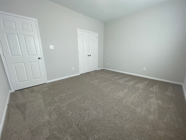 Building Photo - 1561 Rd 5728