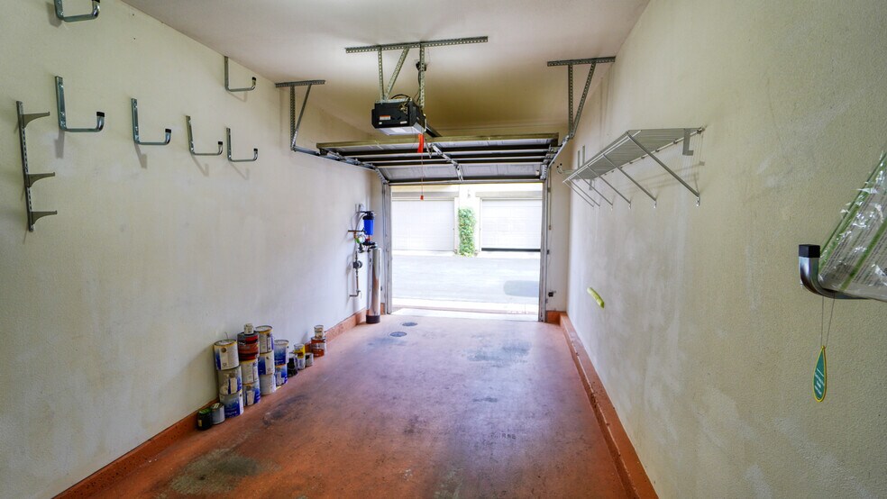 Building Photo - 4499 Brisbane Way
