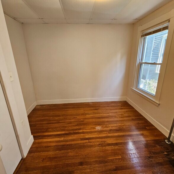 Building Photo - 384 Washington St