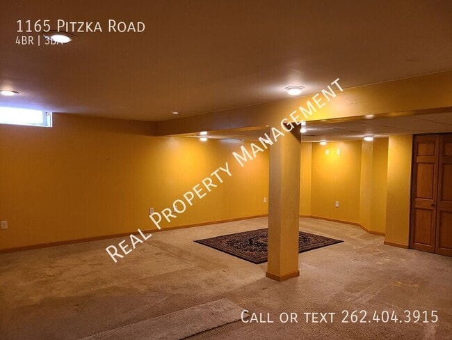 Building Photo - 1165 Pitzka Rd