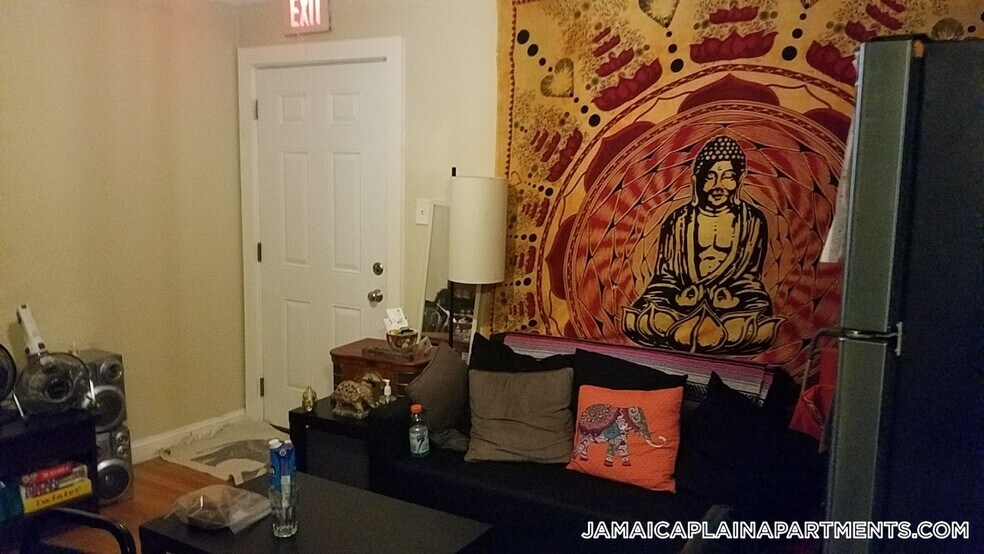 Building Photo - 3147-3149-3149 Washington St