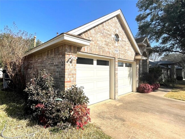 Building Photo - 9026 Brimstone Ln