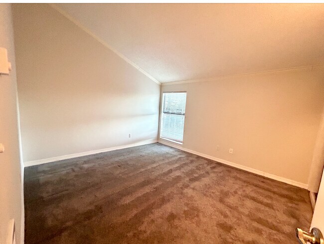 Building Photo - Sixty 01 Condominiums - Redmond